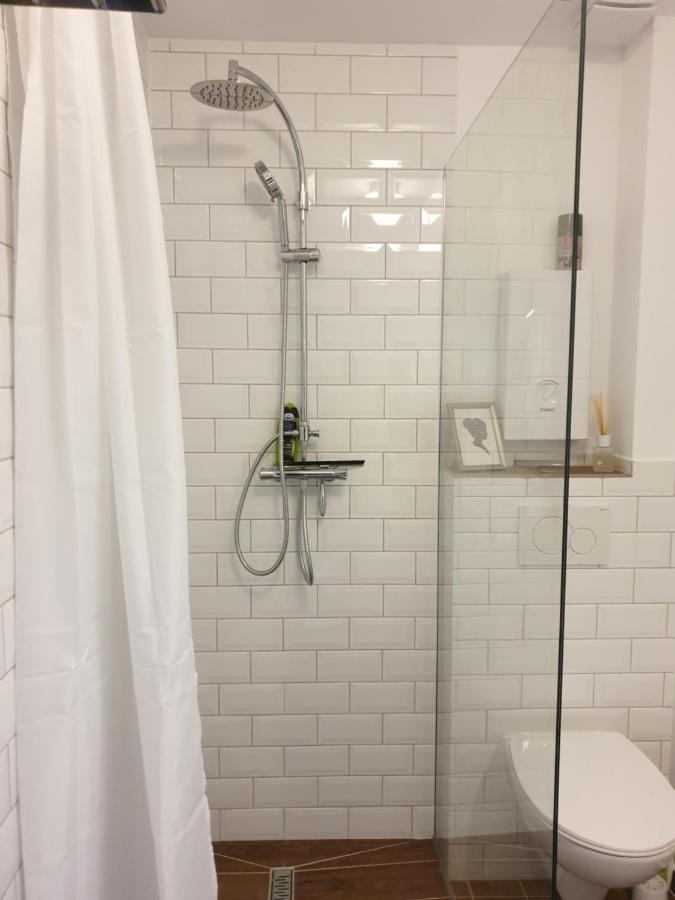 Duex-Hof Apartment Fachwerkhaus บอร์นไฮม์ ภายนอก รูปภาพ